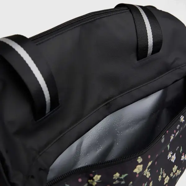 Vooray Trainer Duffel - Image 5