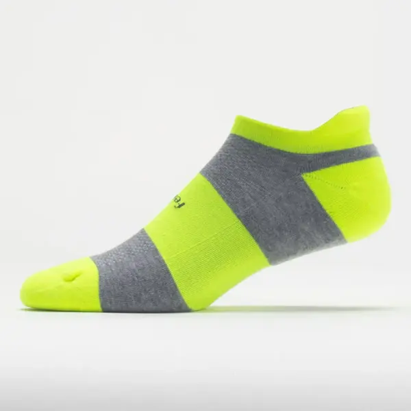 Feetures High Performance Max Cushion No Show Tab Socks - Image 2